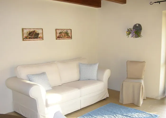 Casa Erta Castello Nyaraló *
